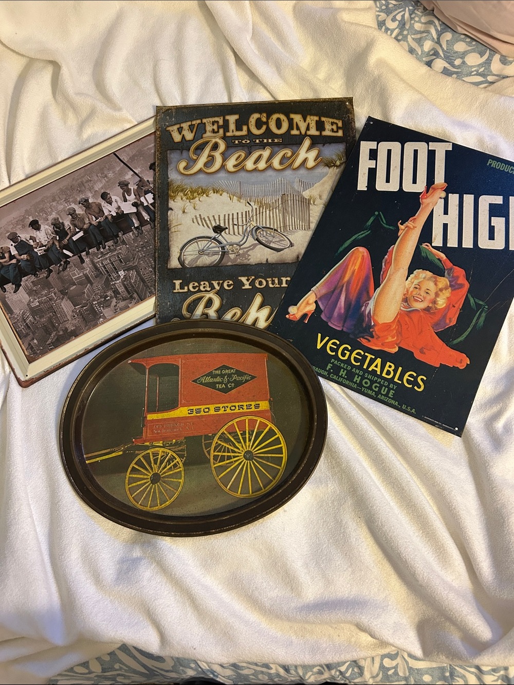 Vintage-Inspired Multicolor Wall Art Set - Unbranded